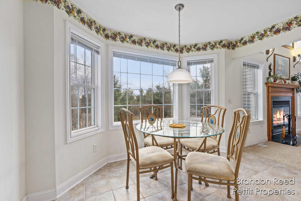 1204 Burkley Road Williamston, MI 48895 - Photo 12 of 56 IMG_1011
