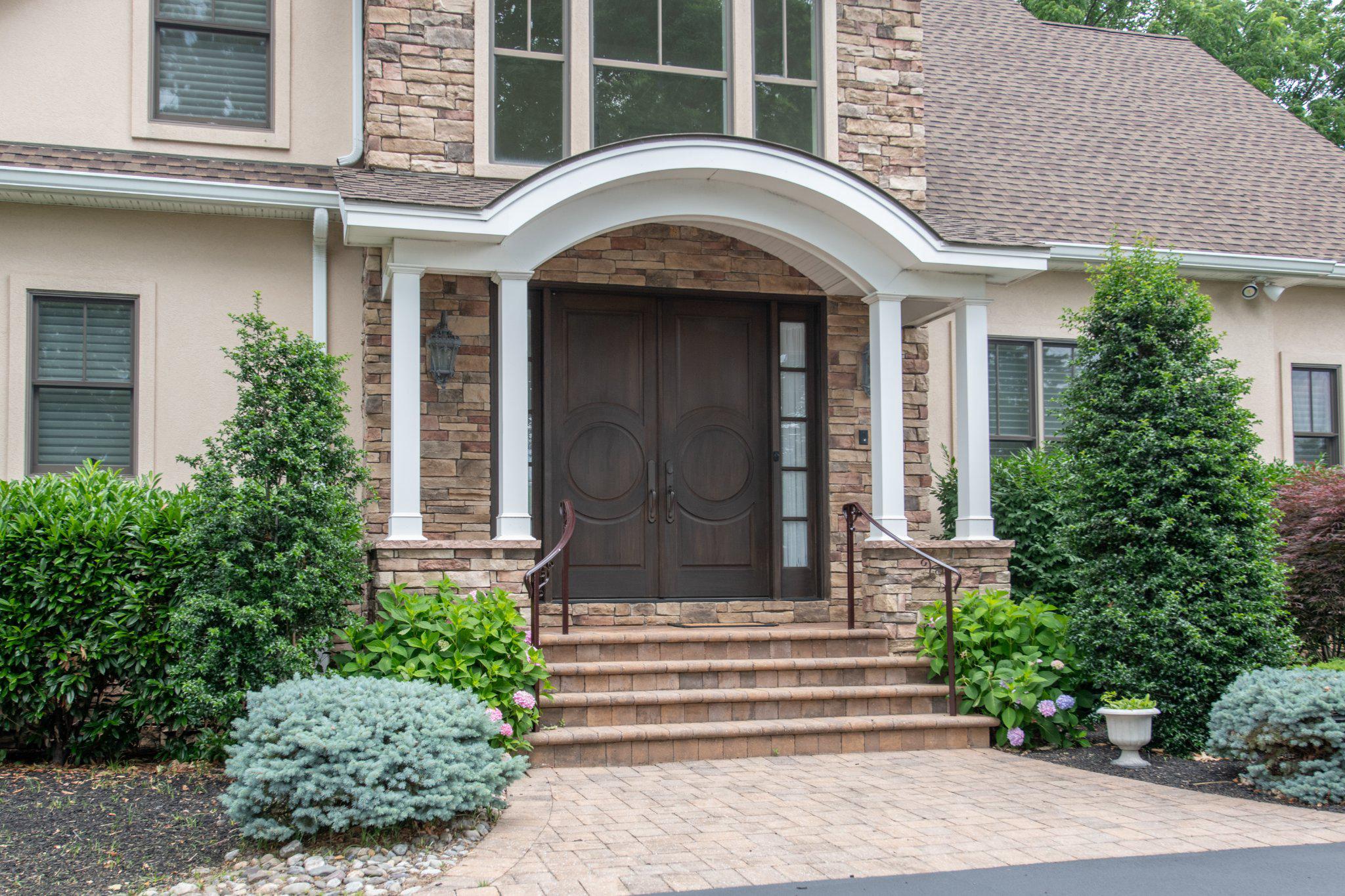 711 Moredon Road Jenkintown, PA 19046 - Photo 8 of 140