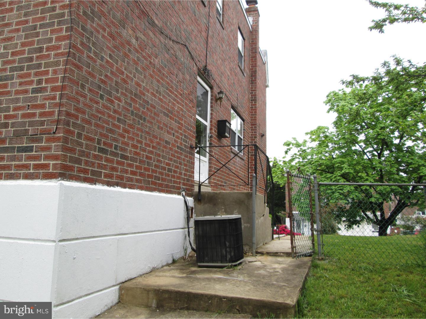 306 Ridgeway Place Philadelphia, PA 19116 - Photo 17 of 18 Exterior Side