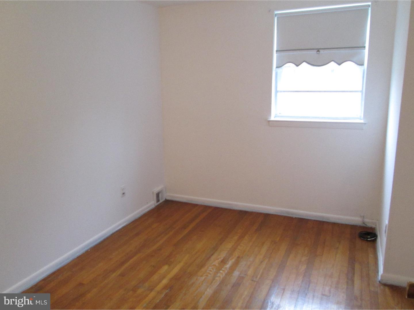 306 Ridgeway Place Philadelphia, PA 19116 - Photo 9 of 18 Bedroom 2
