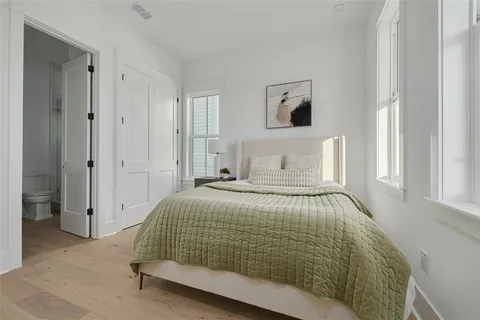 $1,399,000 | 621 37th Avenue North, St. Petersburg, FL 33704