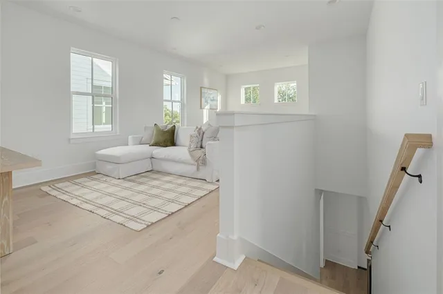 a view of a livingroom with furniture