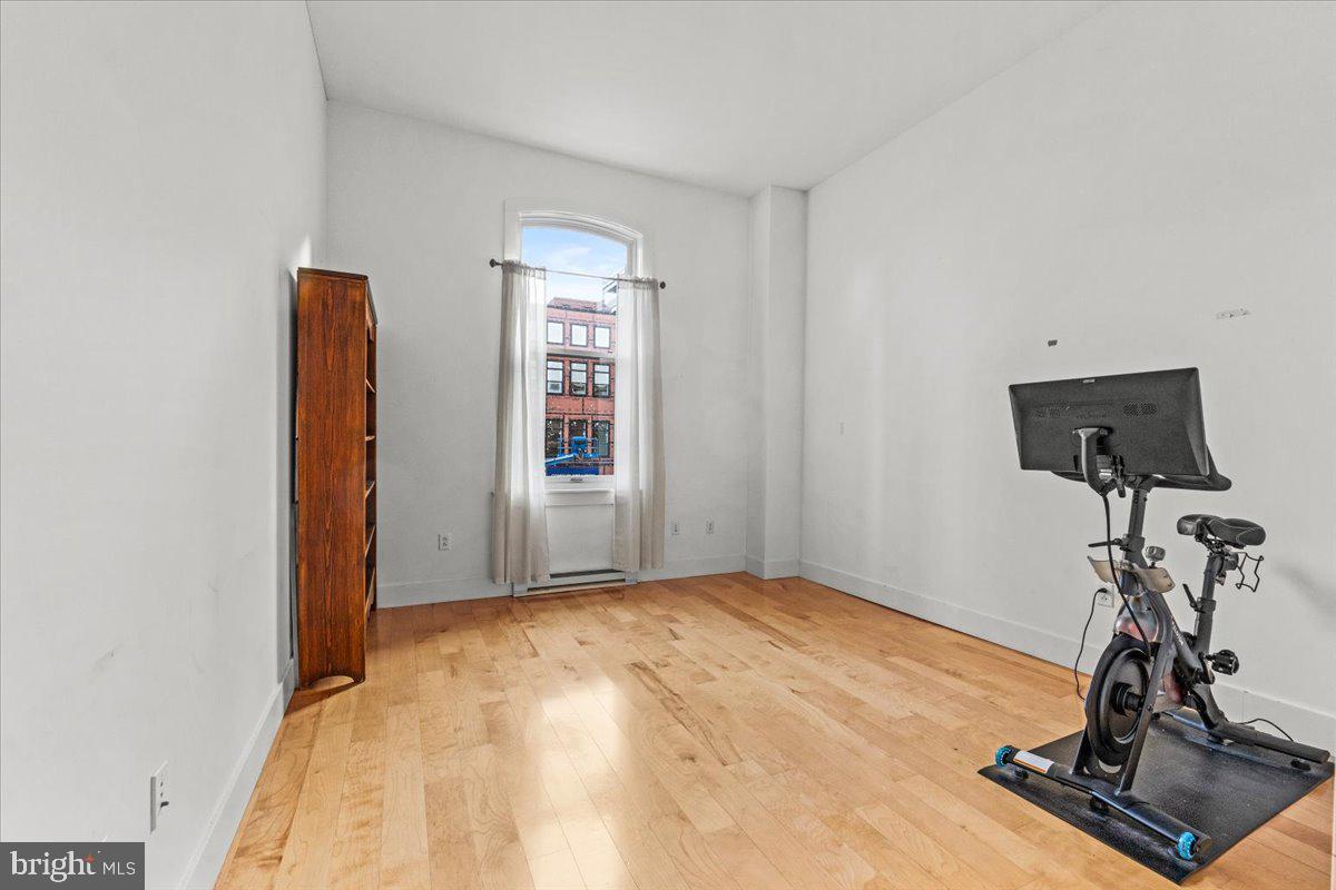 509 Bogart Place, Unit 202 Scranton, PA 18505 - Photo 19 of 43 Bright and airy space for creativity.