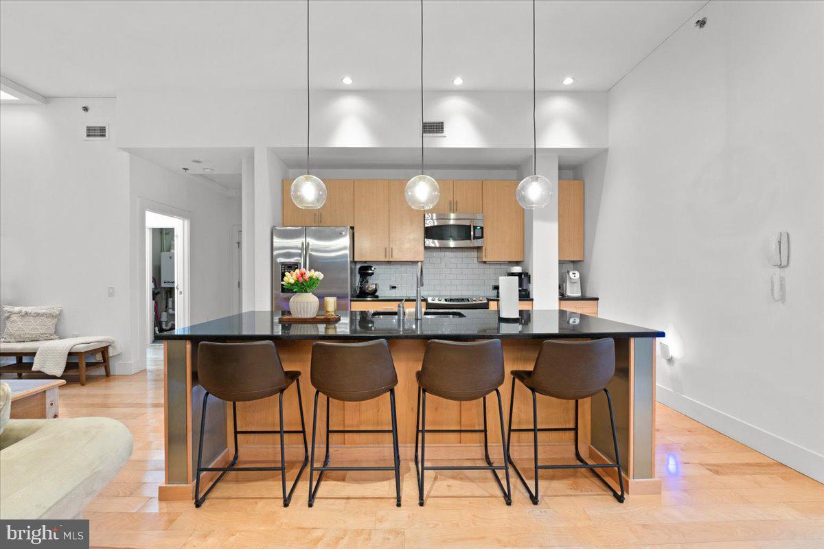 509 Bogart Place, Unit 202 Scranton, PA 18505 - Photo 7 of 43 Sleek kitchen with modern elegance.