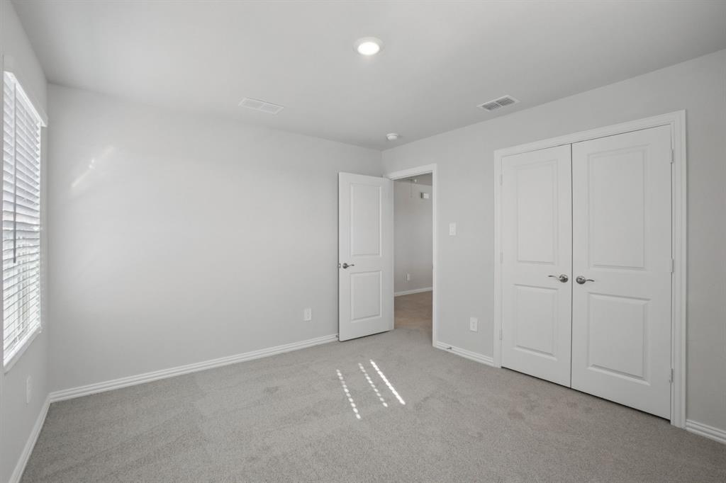 809 River Lane Lavon, TX 75166 - Photo 25 of 39 a view of an empty room
