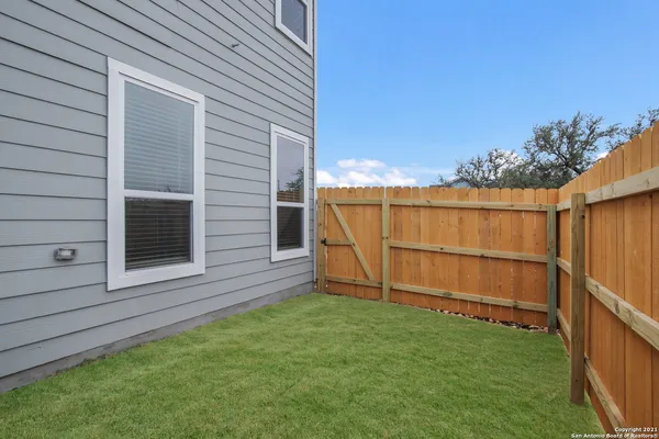 $1,600 | 13331 Rowdy Cove, Unit 102, San Antonio, TX 78249
