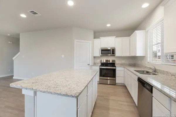 $1,600 | 13331 Rowdy Cove, Unit 102, San Antonio, TX 78249