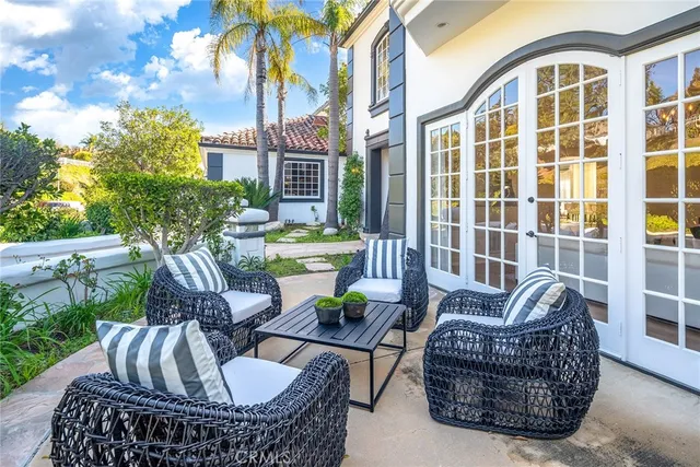 $4,680,000 | 5451 Newcastle Lane, Calabasas, CA 91302