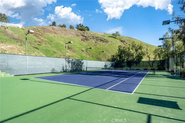 $4,680,000 | 5451 Newcastle Lane, Calabasas, CA 91302