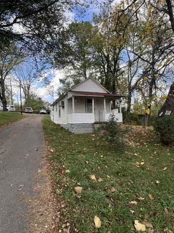 $224,500 | 1202 Parker Street, Columbia, TN 38401