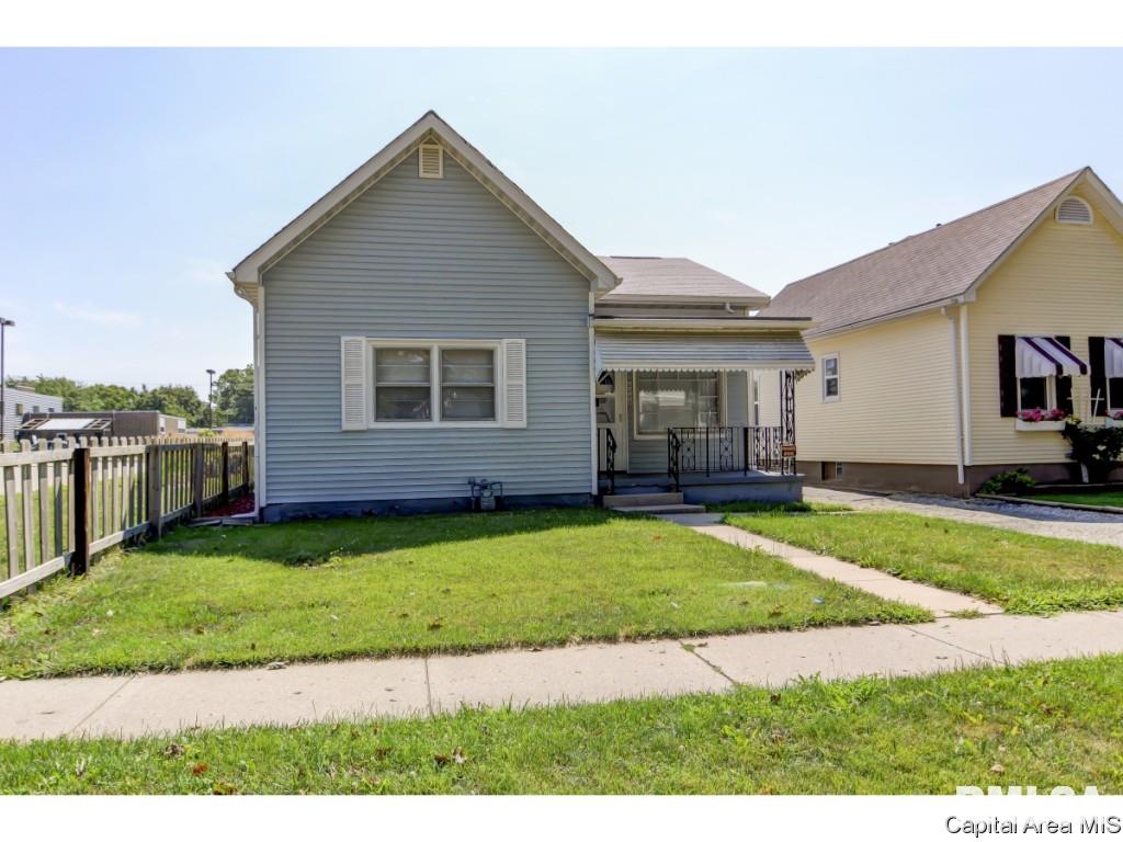 1112 North 8th Street Springfield, IL 62702 - Photo 1 of 36
