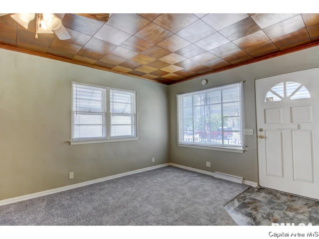 1112 North 8th Street Springfield, IL 62702 - Photo 2 of 36