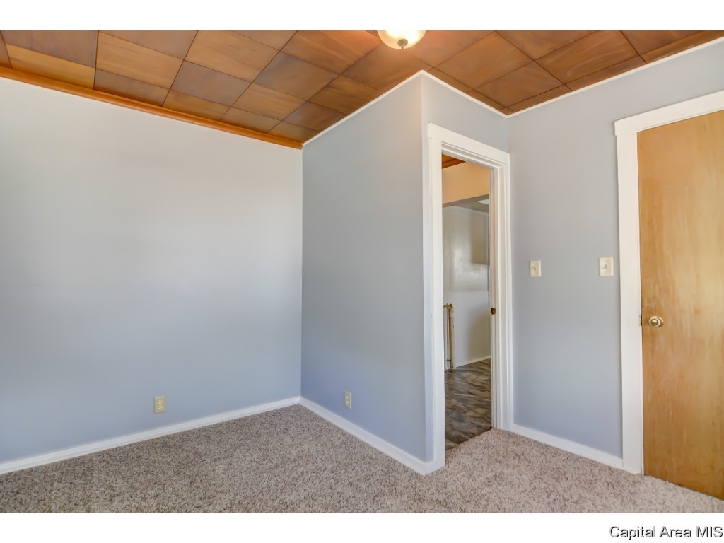1112 North 8th Street Springfield, IL 62702 - Photo 16 of 36