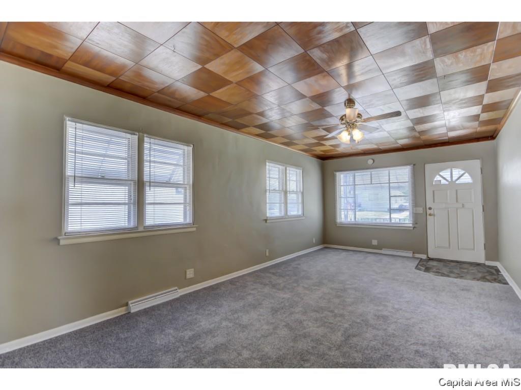 1112 North 8th Street Springfield, IL 62702 - Photo 3 of 36