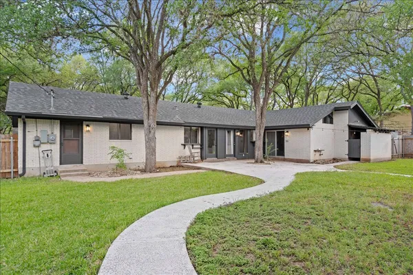 $750,000 | 3402 Saddlestring Trail, Austin, TX 78739
