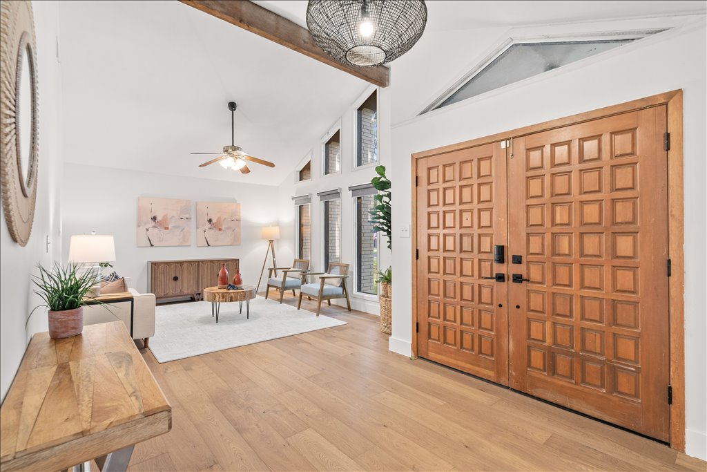 3402 Saddlestring Trail Austin, TX 78739 - Photo 3 of 33 Entrance foyer featuring light wood finished floors and ceiling fan