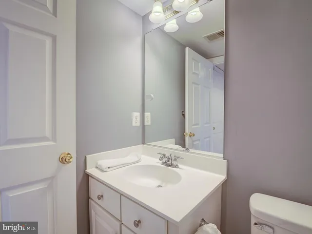 $4,000 | 8410 Chaucer House Court, Lorton, VA 22079