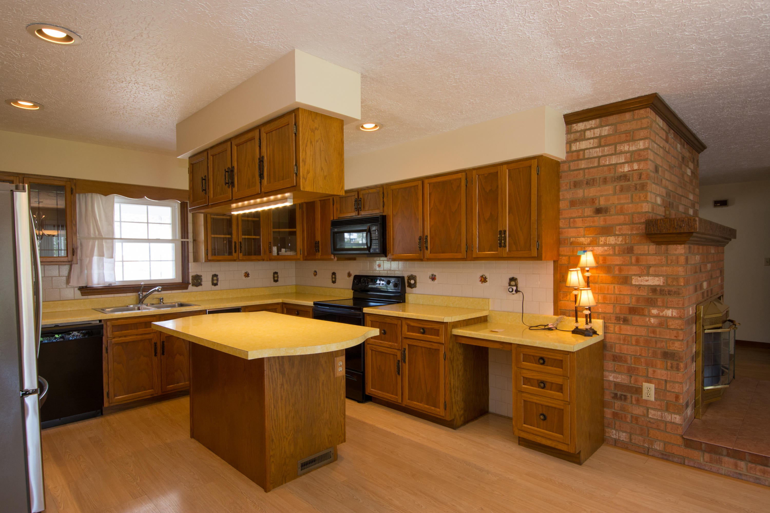 599 Rowan Road White Sulphur Springs, WV 24986 - Photo 4 of 56 Gallery Image 4