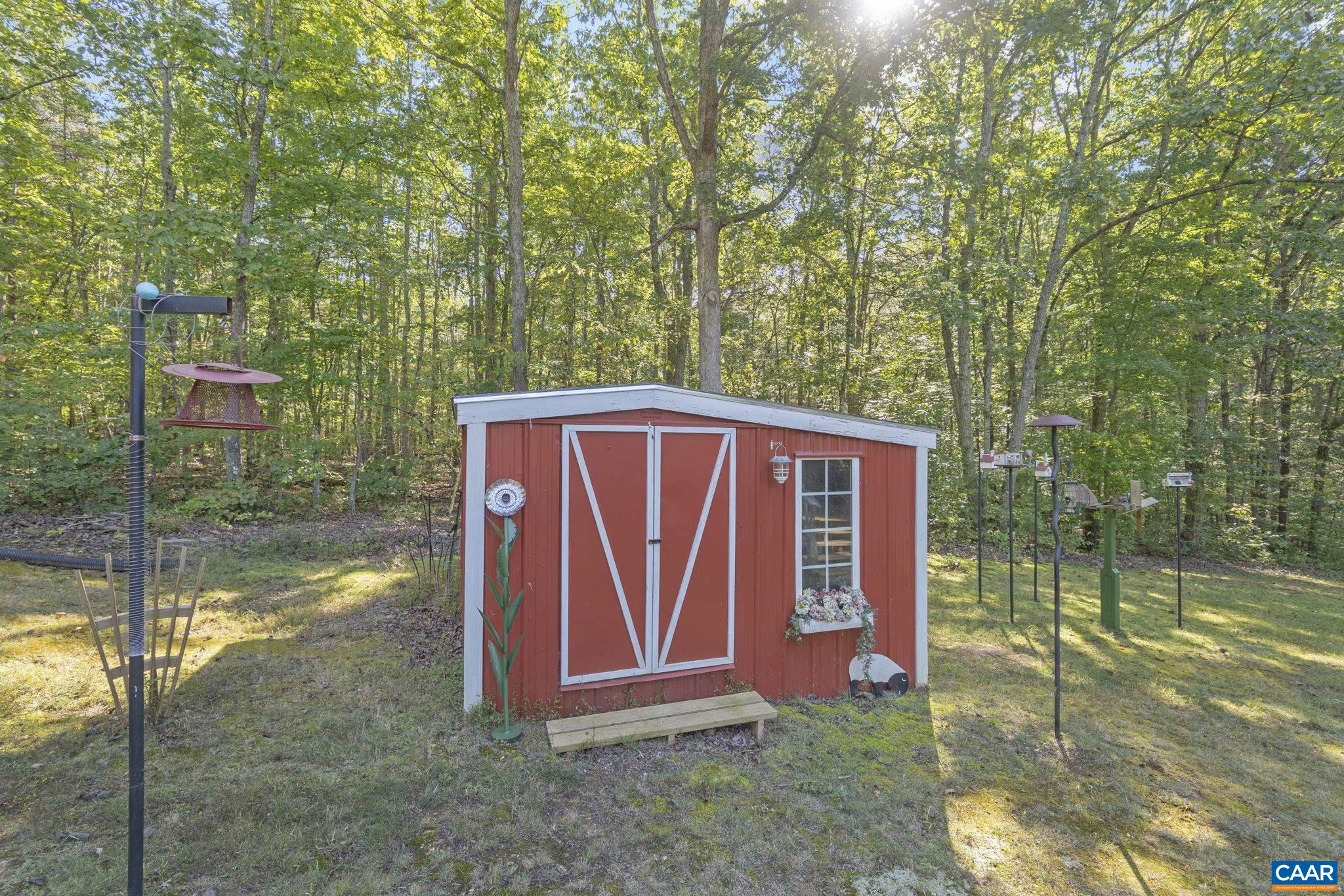 9020 West River Road Palmyra, VA 22963 - Photo 29 of 41 a view of backyard with green space