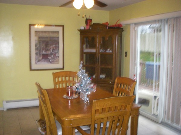 1638 Stafford Road Fall River, MA 02721 - Photo 8 of 16 Gallery Image 8