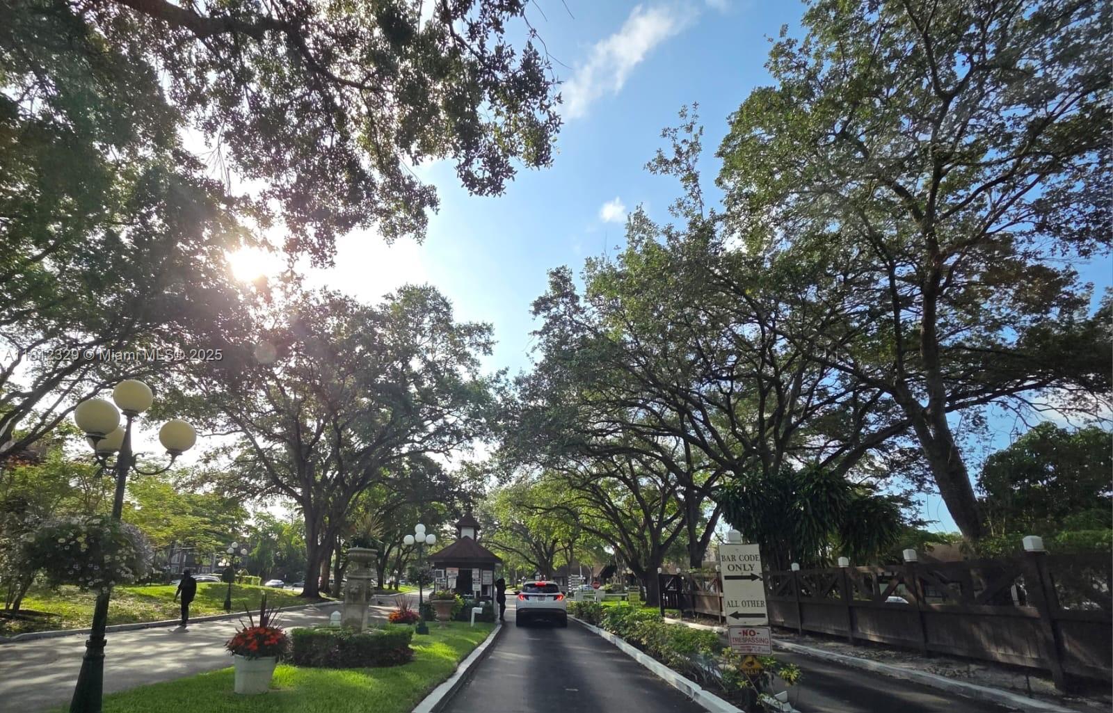 3750 Inverrary Drive, Unit 2B Lauderhill, FL 33319 - Photo 21 of 28