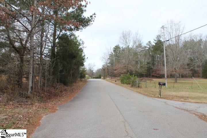 650 Stockton Road Fountain Inn, SC 29644 - Photo 3 of 25