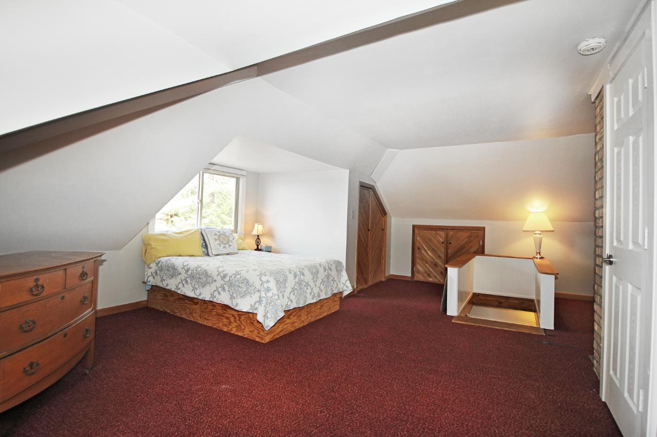 1395 Everett Road Eagle River, WI 54521 - Photo 17 of 27 Gallery Image 17