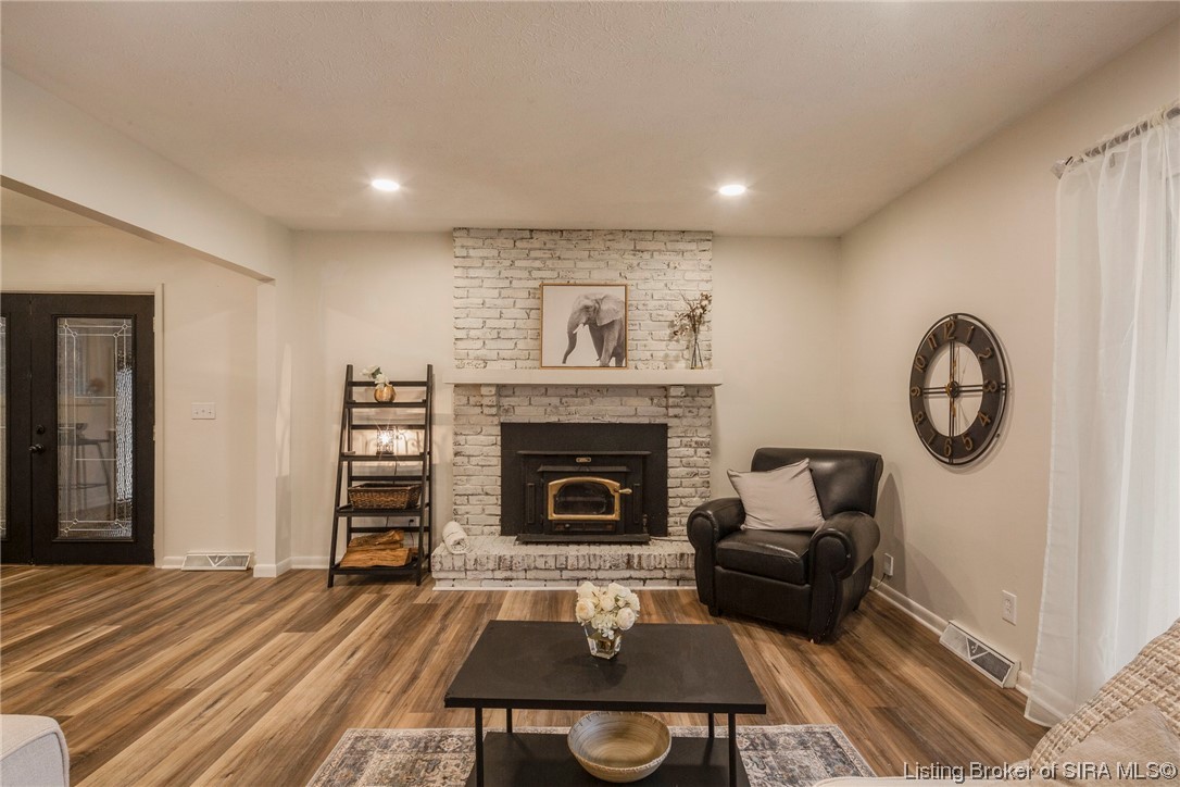 3601 Green Valley Road New Albany, IN 47150 - Photo 5 of 82 Gallery Image 5