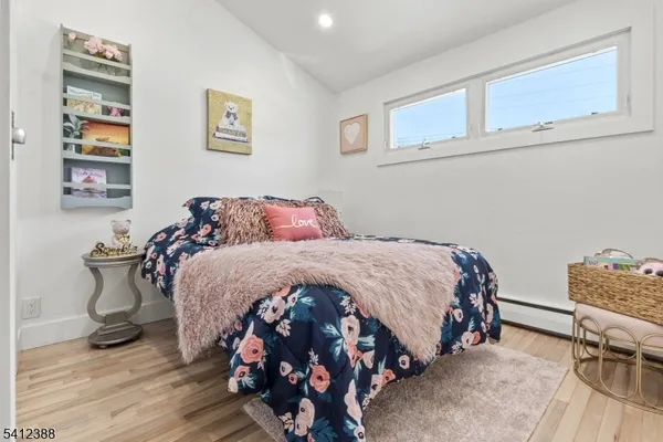 $639,900 | 37 Albert Drive, Sayreville, NJ 08879