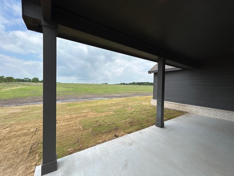 8861 County Road 623 Blue Ridge, TX 75424 - Photo 18 of 20 a view of ocean from a balcony