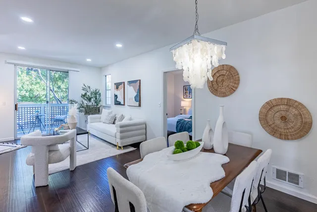 $898,000 | 250 Santa Fe Terrace, Unit 115, Sunnyvale, CA 94085