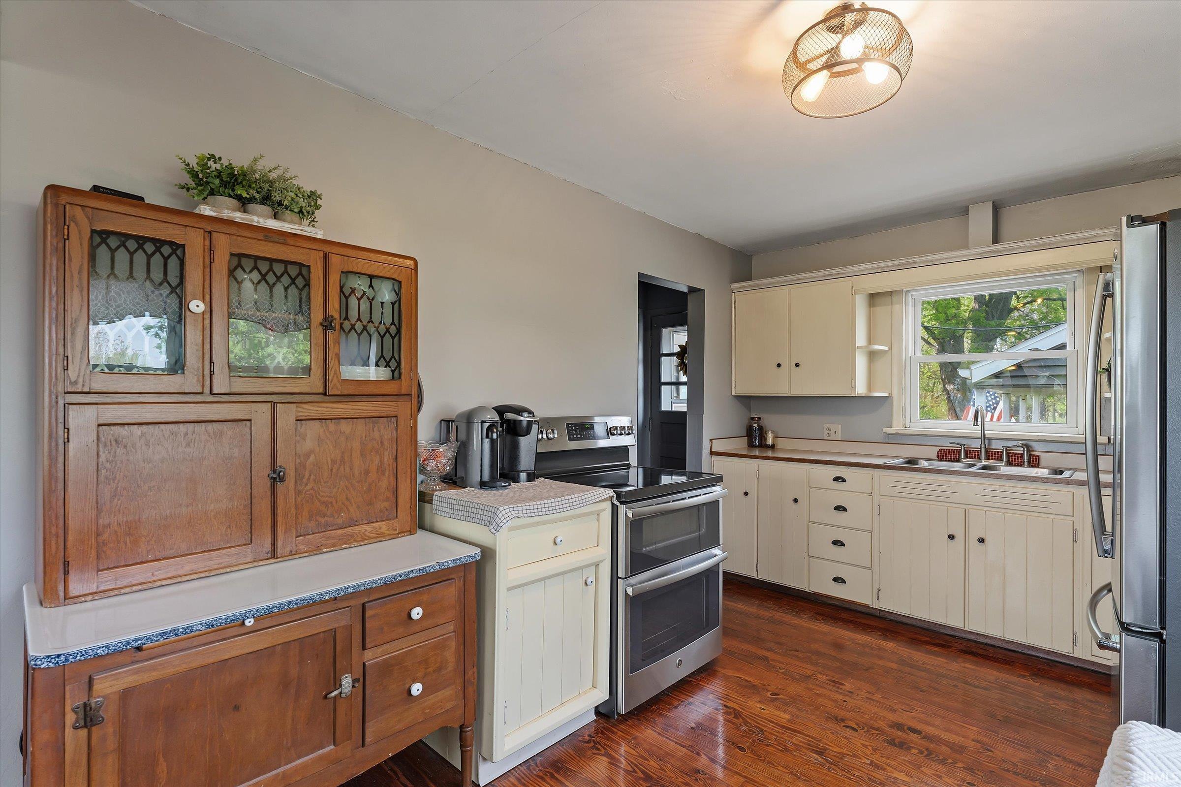 17281 Quinn Road Bremen, IN 46506 - Photo 12 of 27