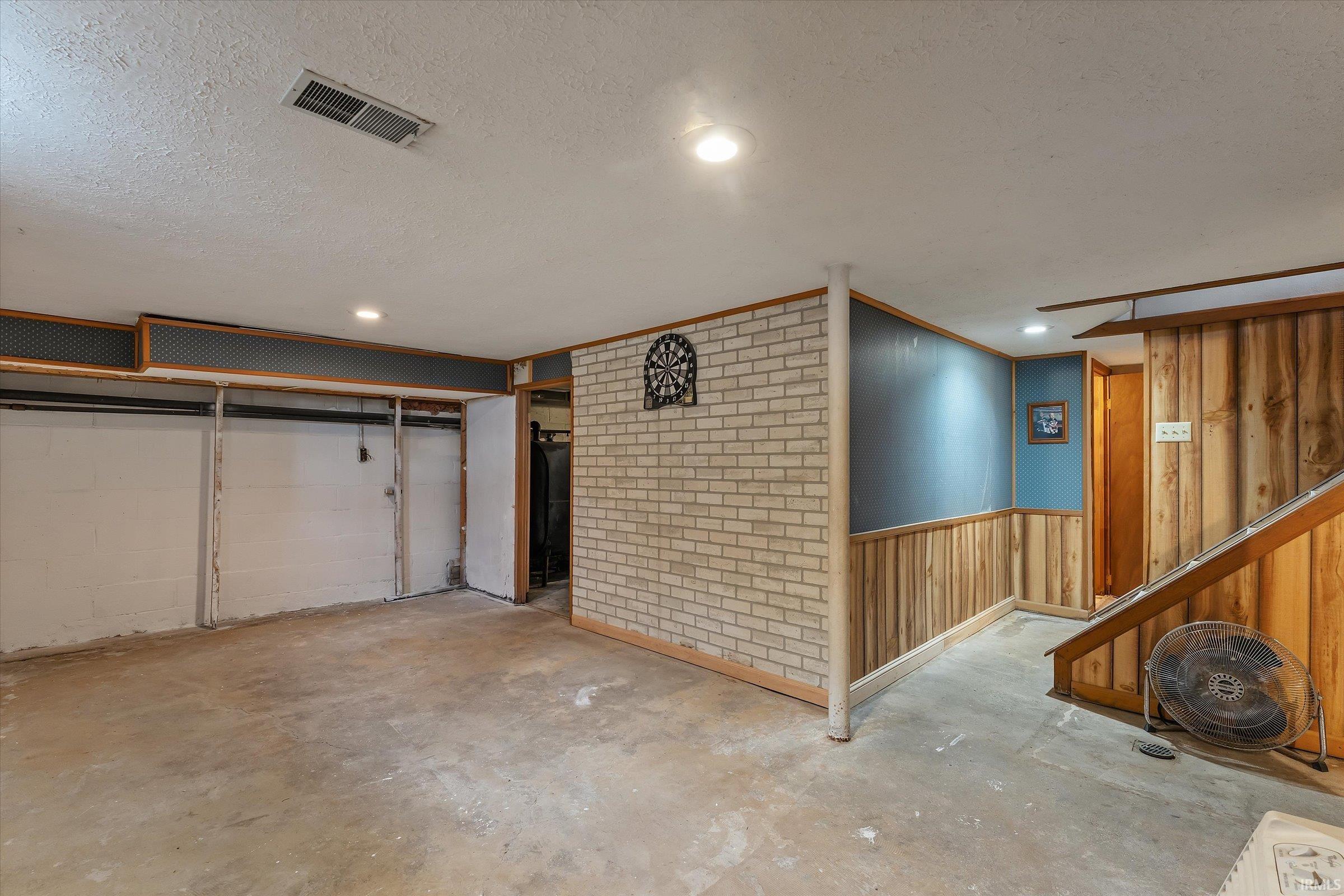 17281 Quinn Road Bremen, IN 46506 - Photo 24 of 27