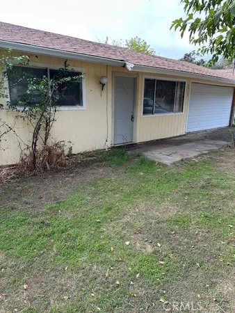 $215,000 | 2915 Rancho Vista Drive, Lucerne, CA 95458