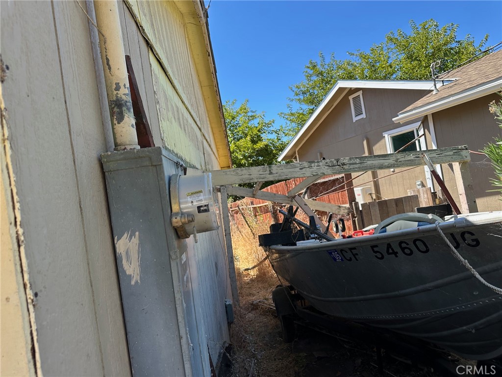 2915 Rancho Vista Drive Lucerne, CA 95458 - Photo 3 of 24