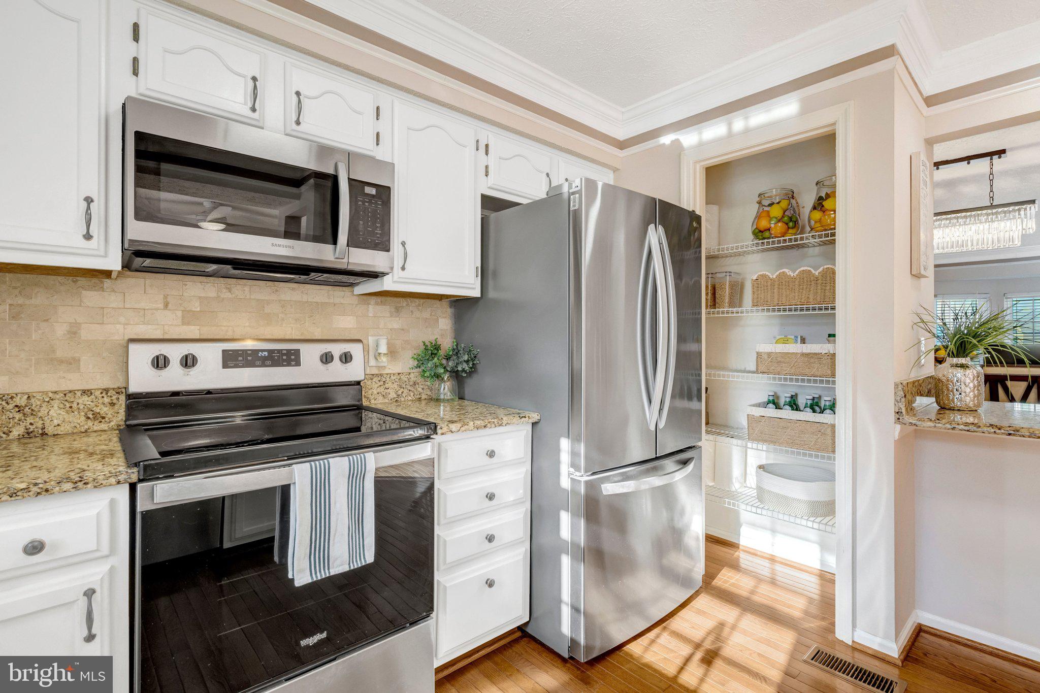 14097 Winding Ridge Lane Centreville, VA 20121 - Photo 17 of 46