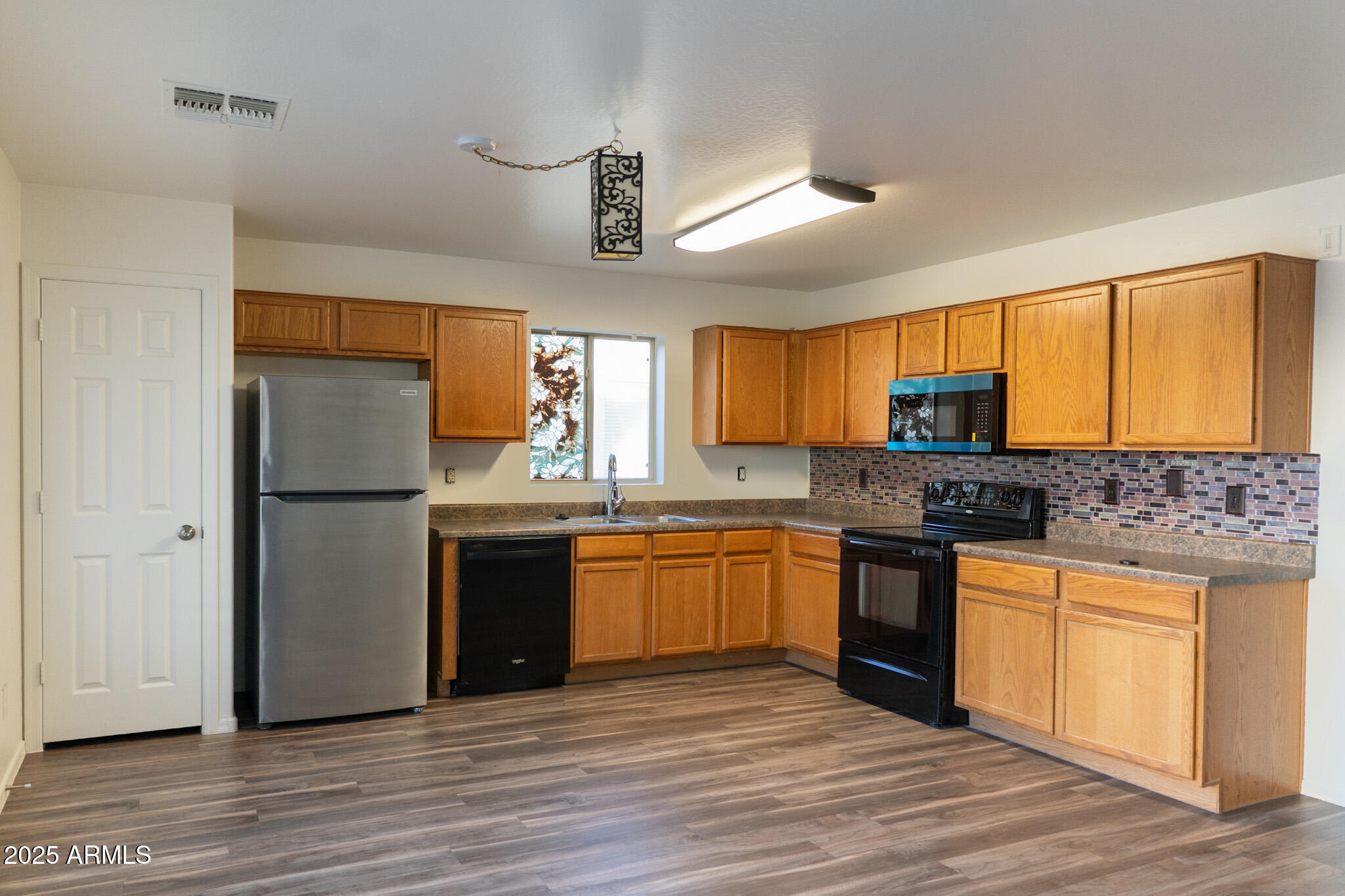 2234 West Central Avenue Coolidge, AZ 85128 - Photo 3 of 9 DSC07025