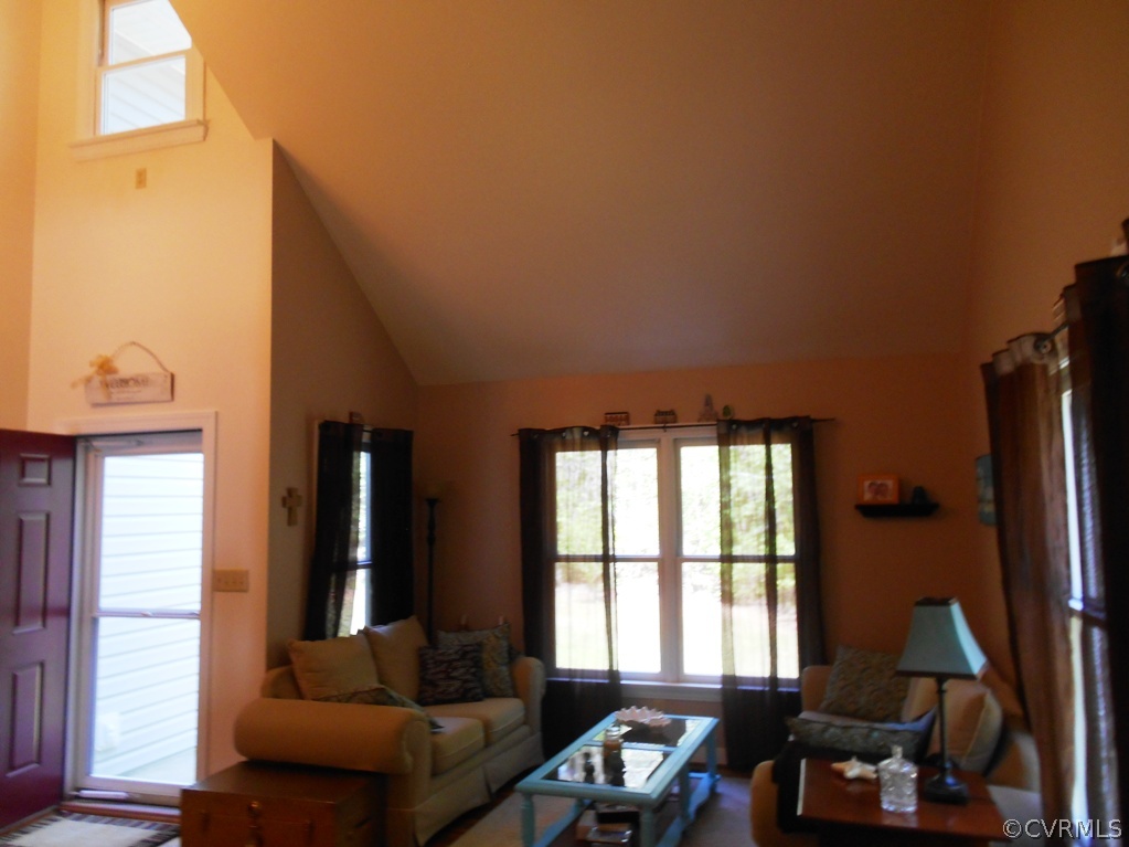 1333 Butler Branch Road Petersburg, VA 23805 - Photo 12 of 23 Gallery Image 12