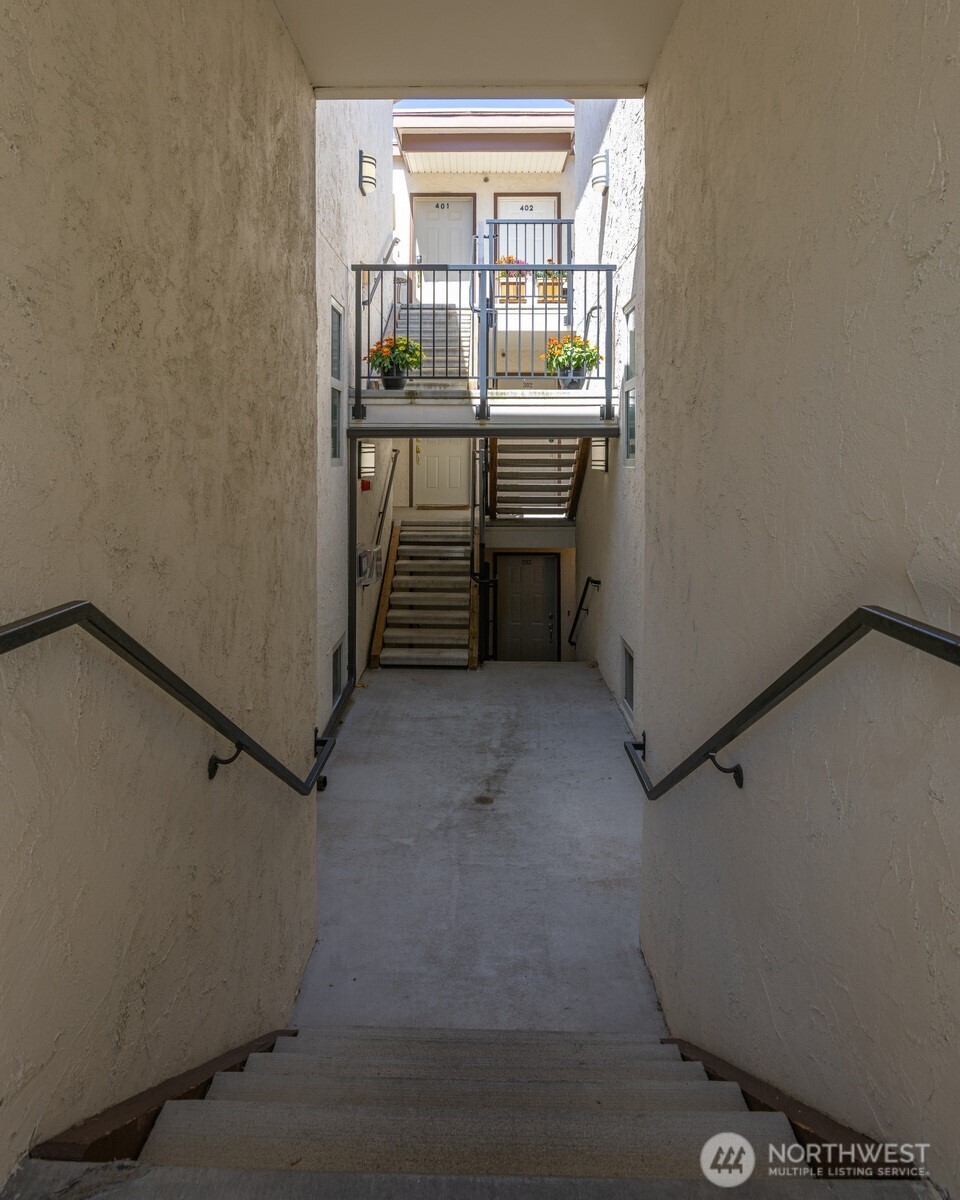 919 High Street, Unit 101 Bellingham, WA 98225 - Photo 28 of 30 Gallery Image 28