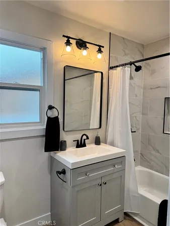 $795,000 | 6556 San Vincente Street, Paramount, CA 90723