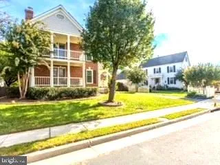 $4,300 | 6601 Forsythia Street, Springfield, VA 22150