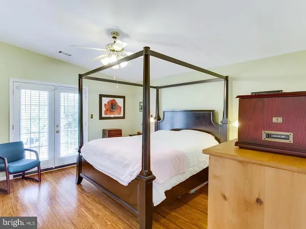 $4,300 | 6601 Forsythia Street, Springfield, VA 22150