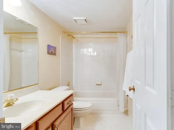 $4,300 | 6601 Forsythia Street, Springfield, VA 22150