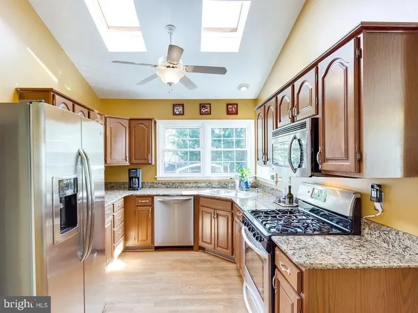 $4,300 | 6601 Forsythia Street, Springfield, VA 22150