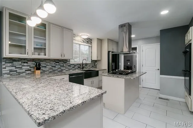 $359,900 | 3849 Secretariat Drive, Florissant, MO 63034