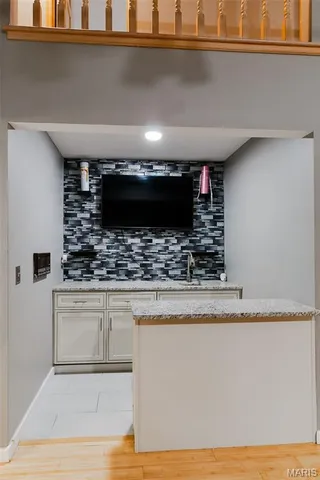 $359,900 | 3849 Secretariat Drive, Florissant, MO 63034