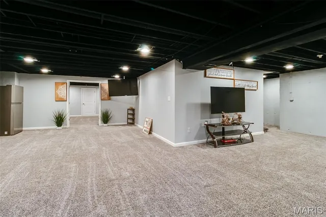 $359,900 | 3849 Secretariat Drive, Florissant, MO 63034