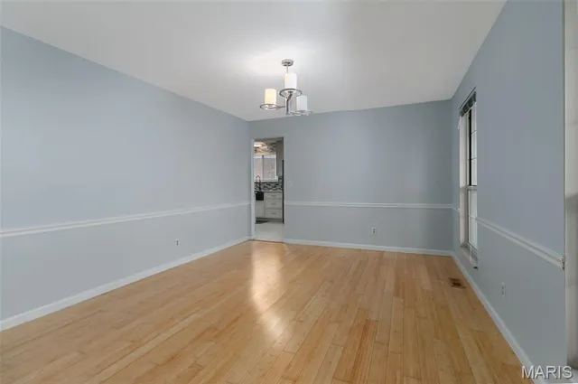 $359,900 | 3849 Secretariat Drive, Florissant, MO 63034