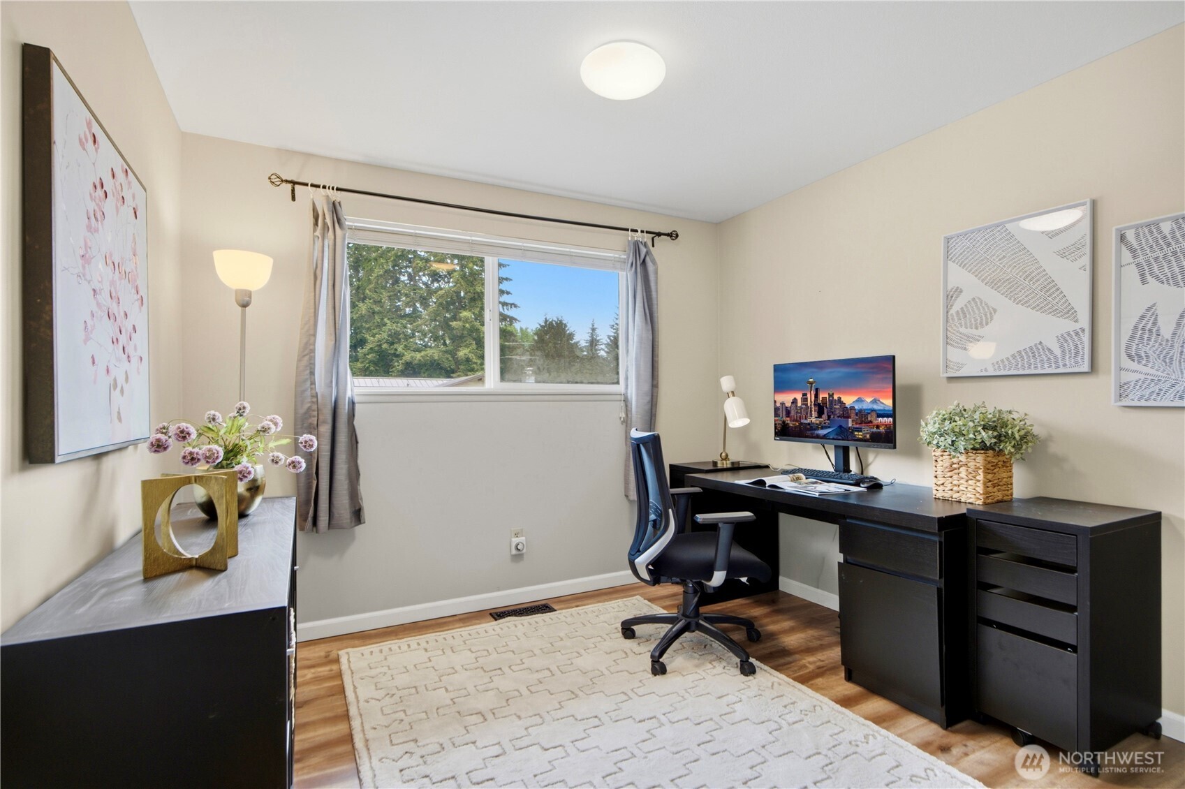 1727 Anacortes Avenue Northeast Renton, WA 98059 - Photo 20 of 31