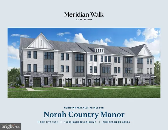 a view of house with a yard